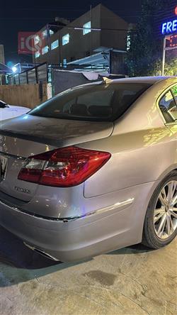 هيونداي جنسس